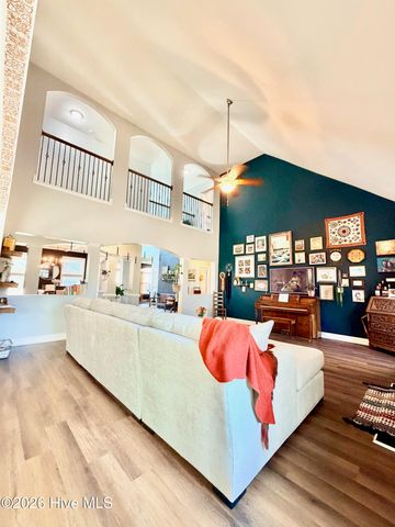 279 Southwest Plantation Drive, Maple Hill, NC 28454