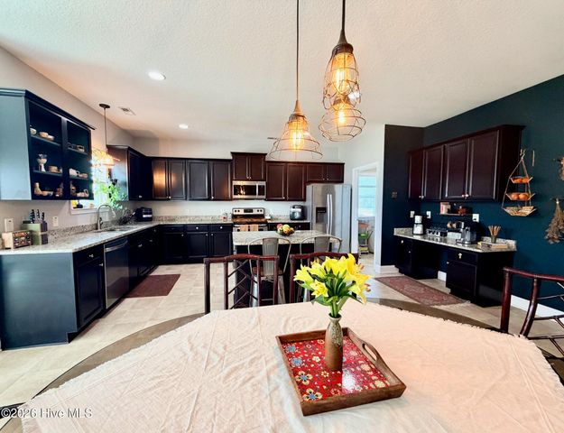 279 Southwest Plantation Drive, Maple Hill, NC 28454