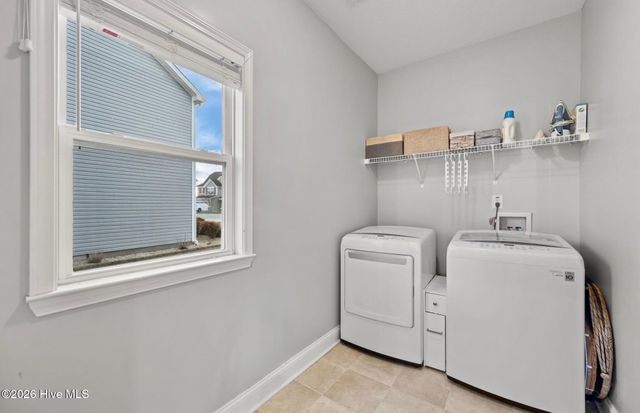 279 Southwest Plantation Drive, Maple Hill, NC 28454