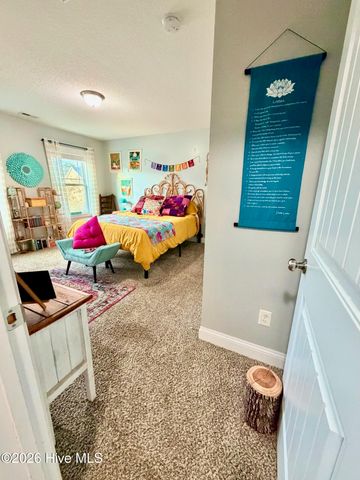 279 Southwest Plantation Drive, Maple Hill, NC 28454