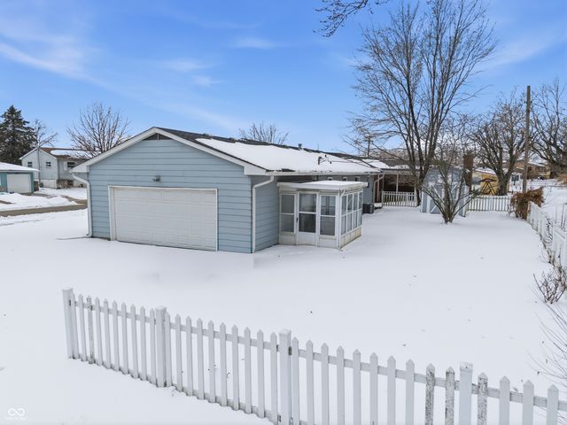 1710 Beechwood Drive, Plainfield, IN 46168