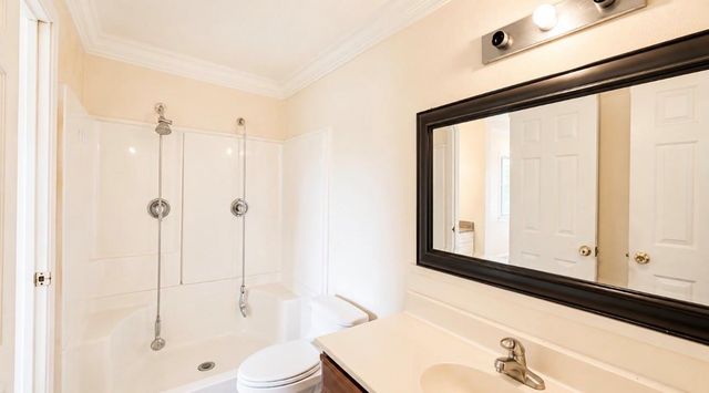 8323 Wilcrest Drive 0006, Houston, TX 77072