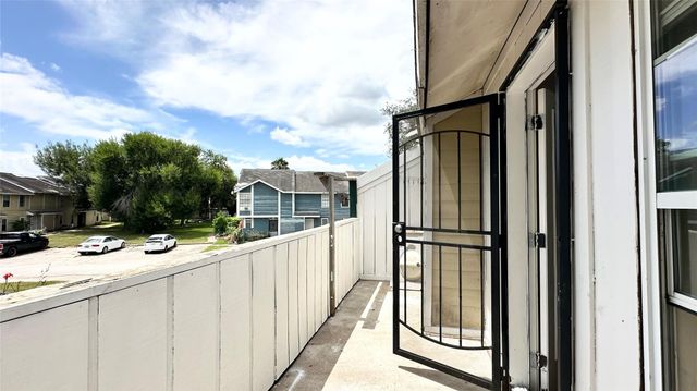 8323 Wilcrest Drive 0006, Houston, TX 77072