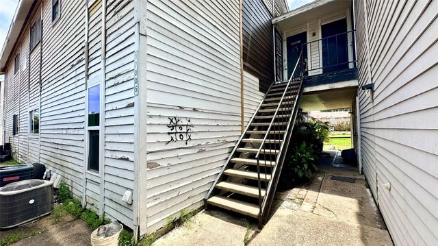 8323 Wilcrest Drive 0006, Houston, TX 77072
