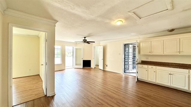 8323 Wilcrest Drive 0006, Houston, TX 77072