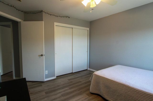 300 Beech DR, Kyle, TX 78640