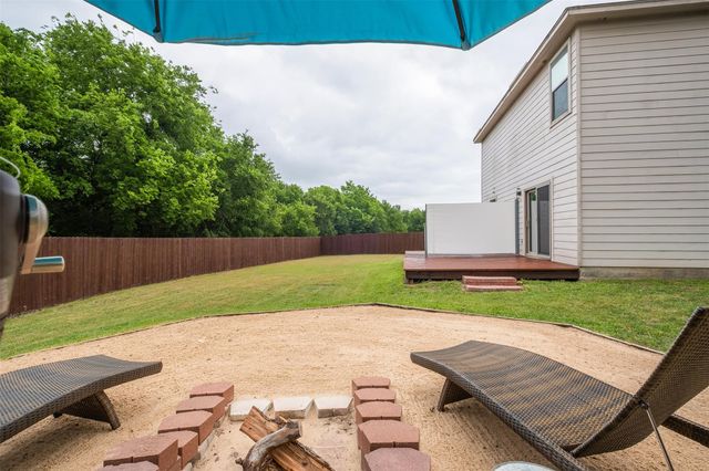 300 Beech DR, Kyle, TX 78640