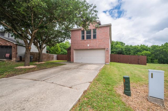 300 Beech DR, Kyle, TX 78640