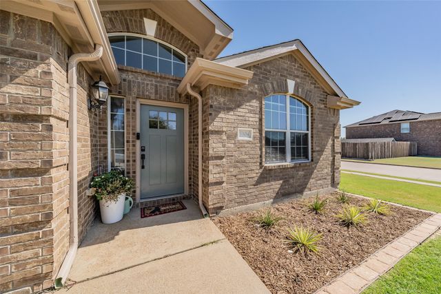 3304 Overstreet Lane, Royse City, TX 75189