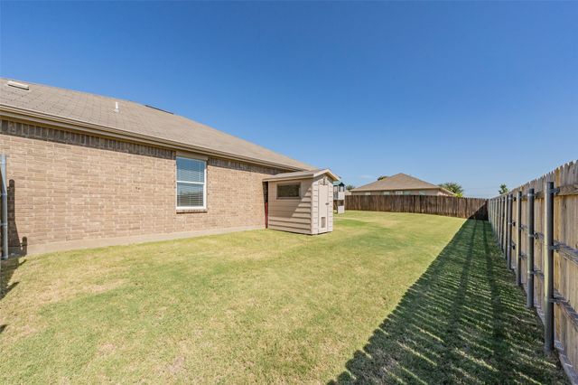 3304 Overstreet Lane, Royse City, TX 75189