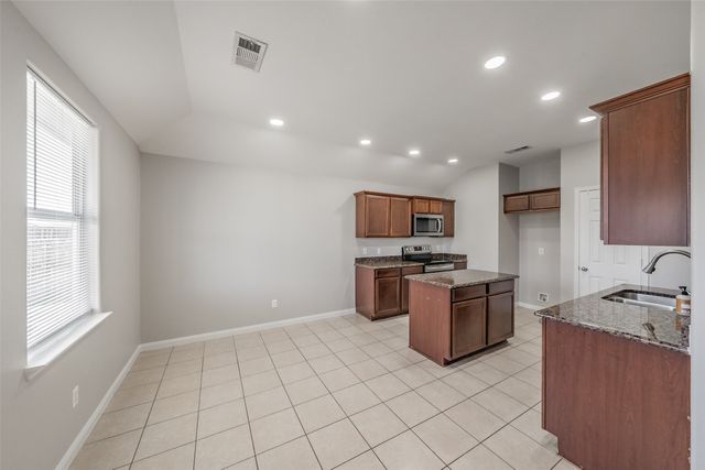3304 Overstreet Lane, Royse City, TX 75189