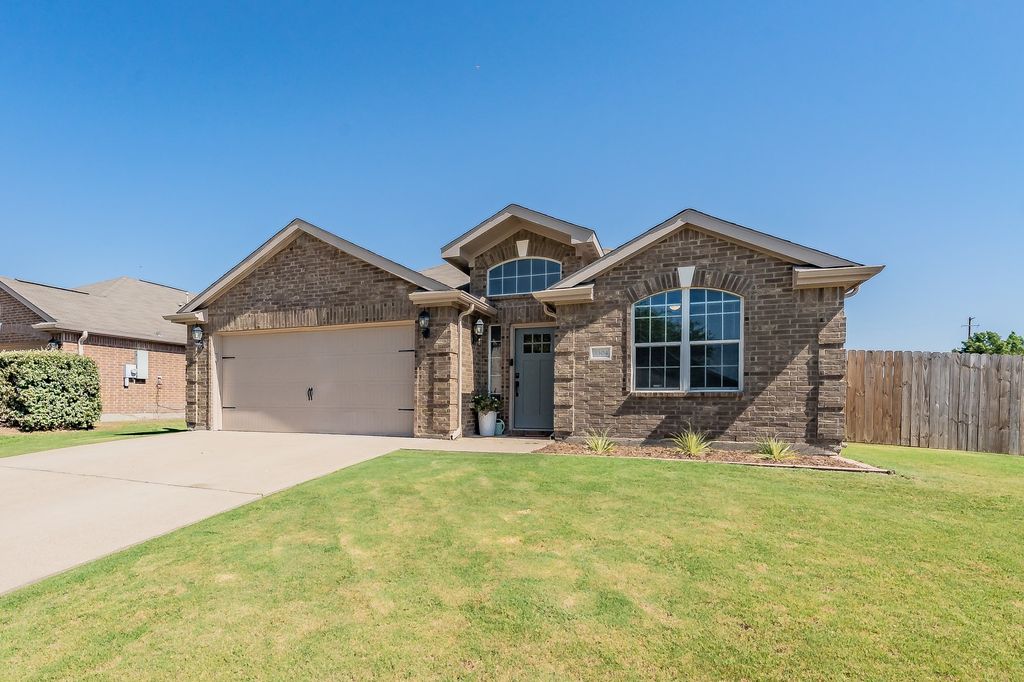 3304 Overstreet Lane, Royse City, TX 75189