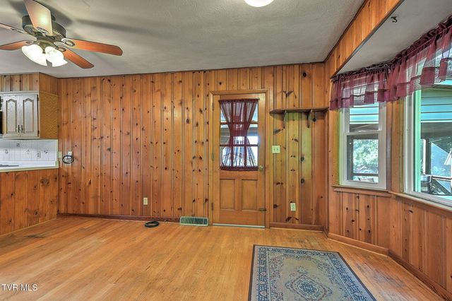 1711 Brentwood Drive, Greeneville, TN 37743
