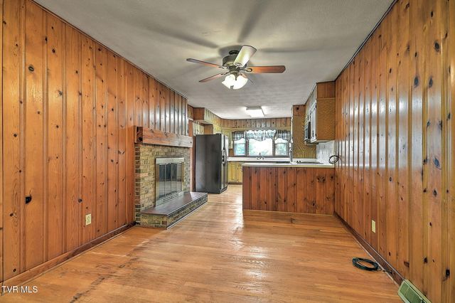 1711 Brentwood Drive, Greeneville, TN 37743