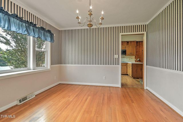 1711 Brentwood Drive, Greeneville, TN 37743