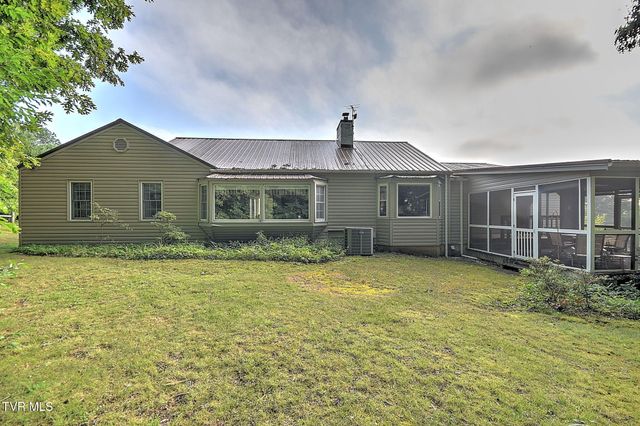 1711 Brentwood Drive, Greeneville, TN 37743