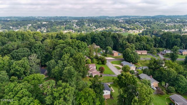 1711 Brentwood Drive, Greeneville, TN 37743