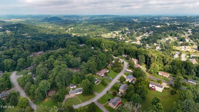 1711 Brentwood Drive, Greeneville, TN 37743