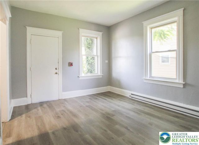 682 Bushkill Street 4, Easton, PA 18042