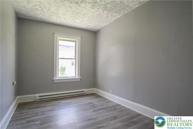 682 Bushkill Street 4, Easton, PA 18042