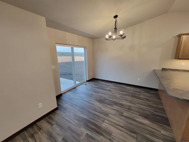 5317 BUNKER DR, Rapid City, SD 57701