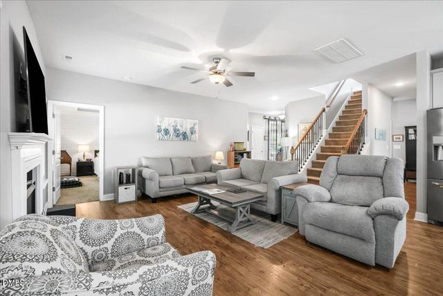 9 Rock Oak Court, Clayton, NC 27527