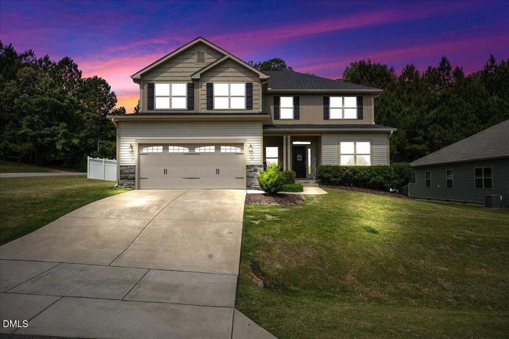 9 Rock Oak Court, Clayton, NC 27527