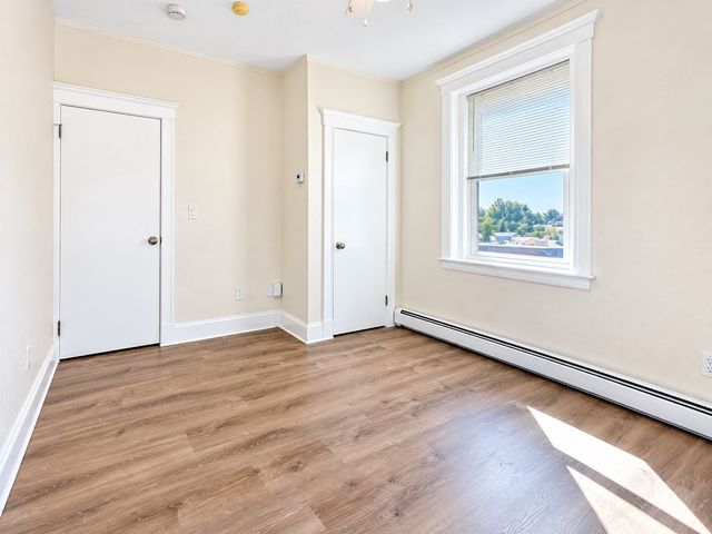 8 Kenwwod St 7, Boston, MA 02124