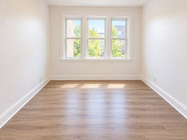 8 Kenwwod St 7, Boston, MA 02124
