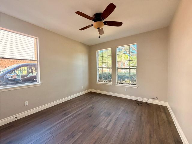 5124 Carefree Drive, League City, TX 77573