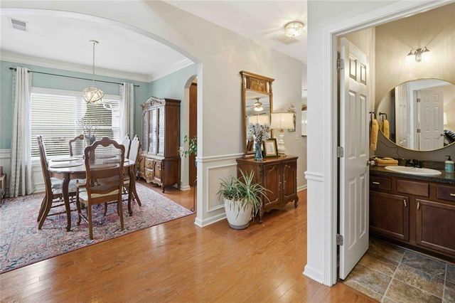 228 Haleys Court, Woodstock, GA 30188