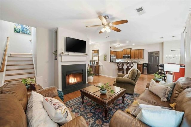 228 Haleys Court, Woodstock, GA 30188