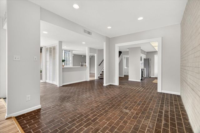 147 Valley Drive, Liberty, TX 77575