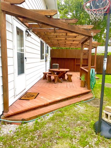 21850 Cunningham Avenue, Warren, MI 48091
