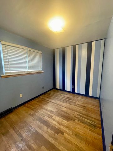 21850 Cunningham Avenue, Warren, MI 48091