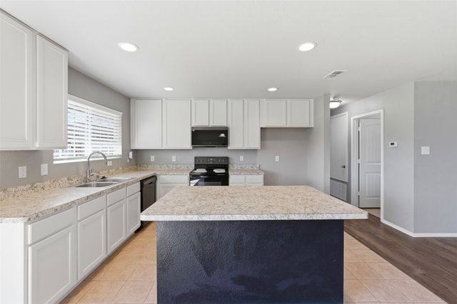 125 Cantle, Waxahachie, TX 75165