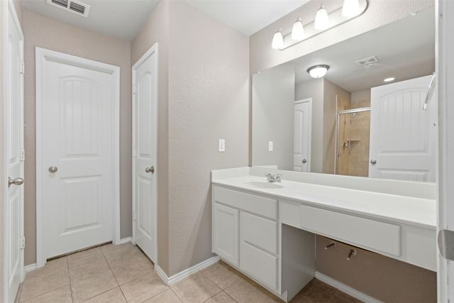 125 Cantle, Waxahachie, TX 75165