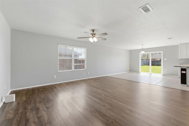 125 Cantle, Waxahachie, TX 75165