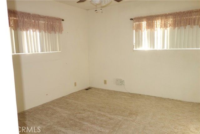 1167 Via Del Mesa, Hemet, CA 92543