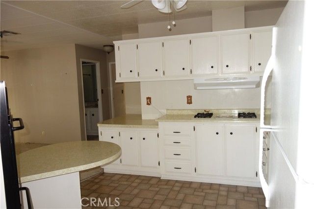 1167 Via Del Mesa, Hemet, CA 92543