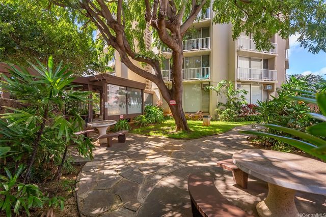 750 Amana Street 907, Honolulu, HI 96814