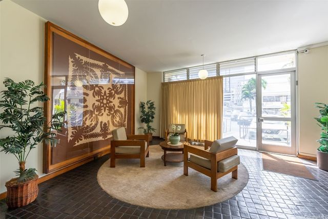 750 Amana Street 907, Honolulu, HI 96814