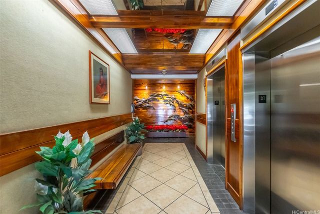 750 Amana Street 907, Honolulu, HI 96814