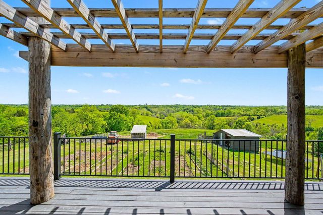 3225 Lemon Northcutt Road, Dry Ridge, KY 41035