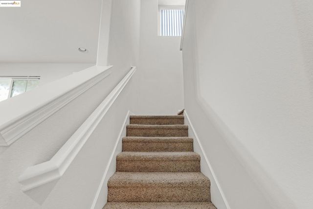 9412 Tanner Way, Oakland, CA 94603