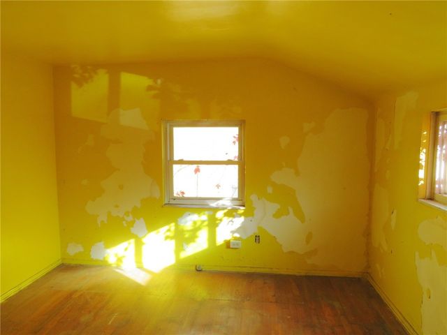 310 Anthon Dr, Penn Hills, PA 15235