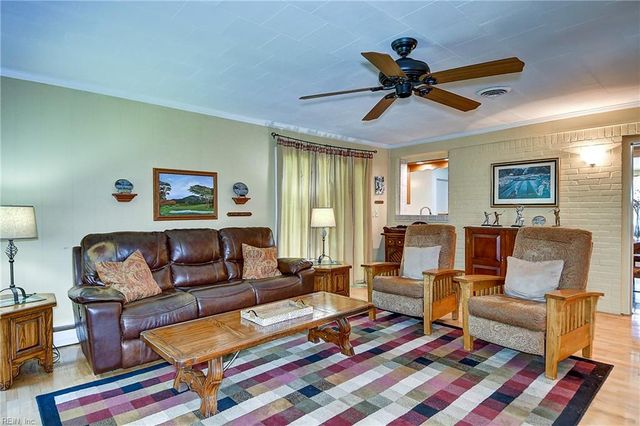8575 Circle DR, Norfolk, VA 23503