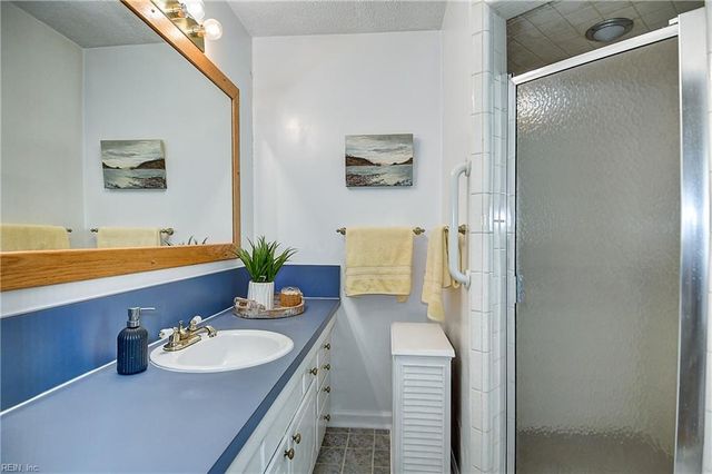 8575 Circle DR, Norfolk, VA 23503