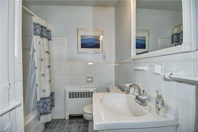8575 Circle DR, Norfolk, VA 23503