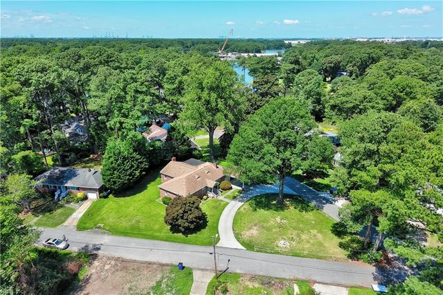 8575 Circle DR, Norfolk, VA 23503
